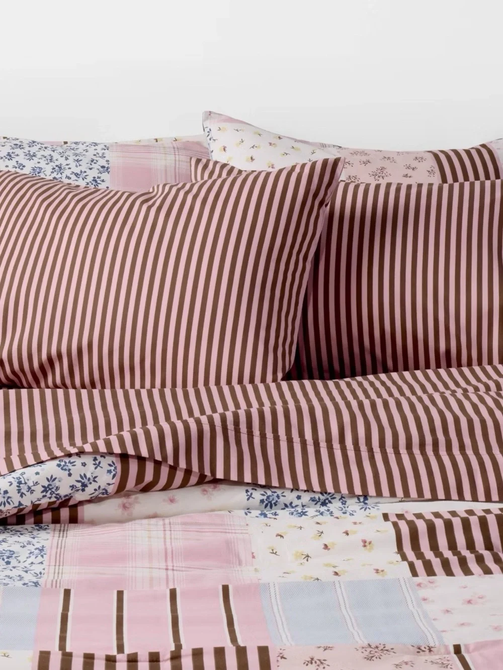 ON HAND Hollister Target Queen Cotton Percale Sheet Set Pink Brown Striped Ditsy
